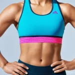 스포츠 테이핑 및 재활 - **Prompt 1: Dynamic Kinesiotaping Application**
    "A fit young woman, dressed in a vibrant, form-f...
